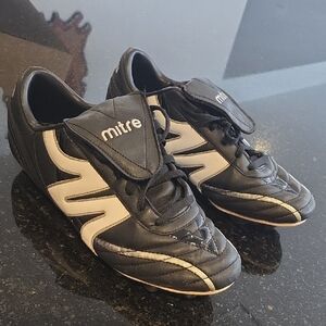 Mitre Men's Soccer Cleats